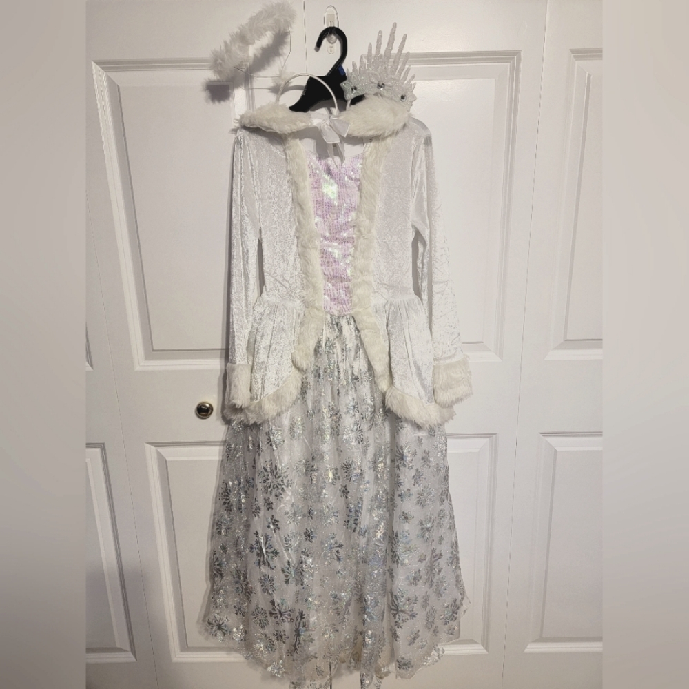 Girl's size large ice princess or angel costume
